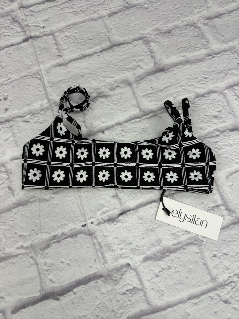 Elysiian Black & White‎ Daisy Square Bikini Top NWT's XS Floral Swim Beach Pool